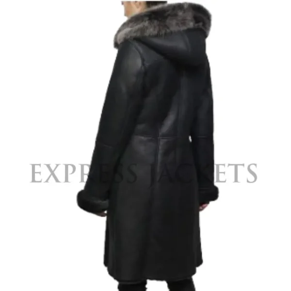 sheepskin-shearling-women-duffle-coat-1.webp
