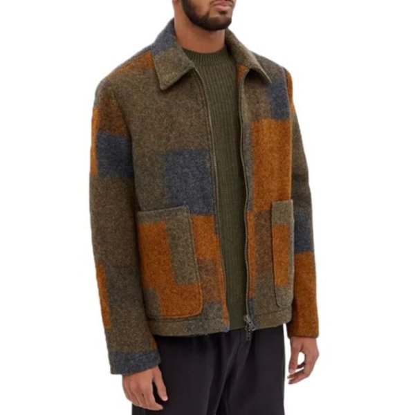 Jeremy-Allen-CARMY-Jacket.