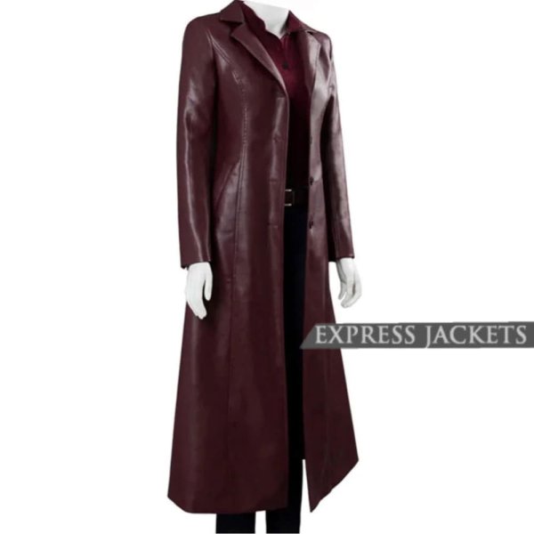 dark-phoenix-sophie-turner-coat