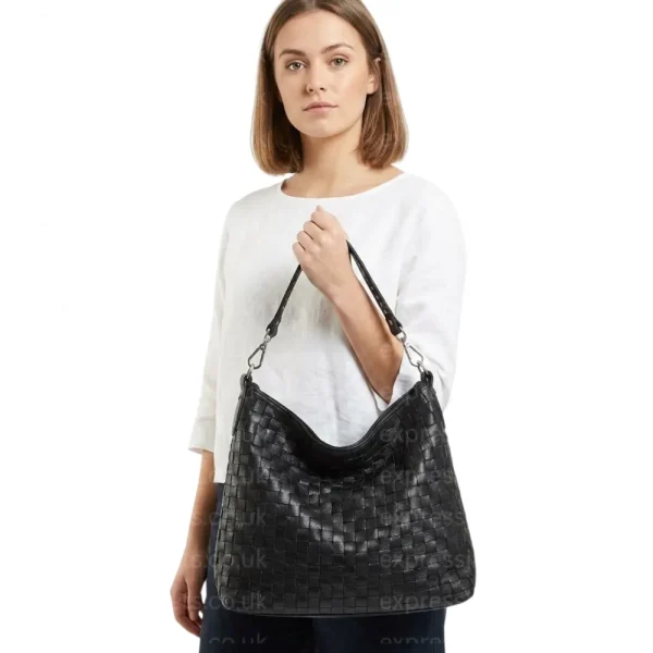 beth-dutton-handbag.webp