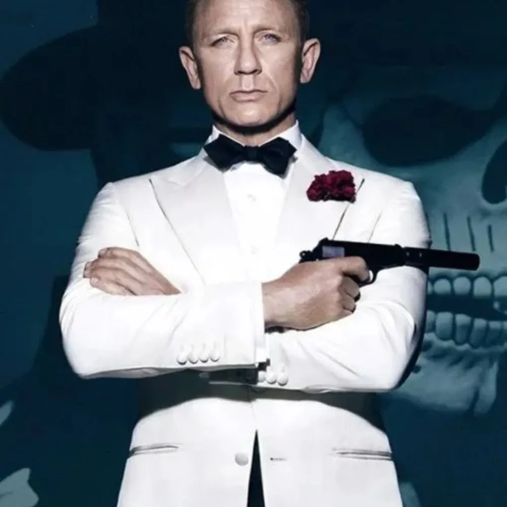 james-bond-spectre-white-blazer.webp