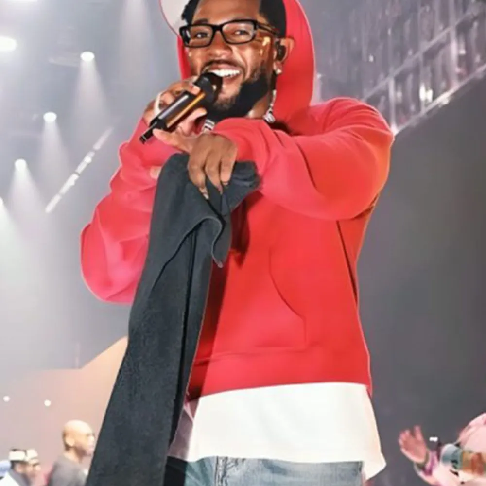 kendrick-lamar-red-hoodie.webp