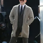 daniel-craig-grey-coat.webp