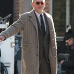 daniel-craig-knives-out-coat.webp