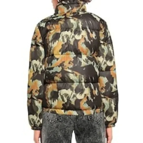 erin-brassic-s5-camo-jacket.webp