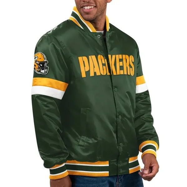 green-bay-packers-home-game-green-jacket.webp