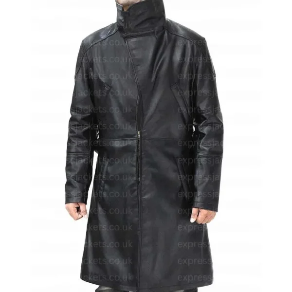 ryan-gosling-black-shearling-coat.webp