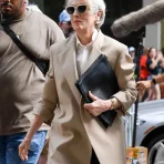meryl-streep-cotton-coat.webp
