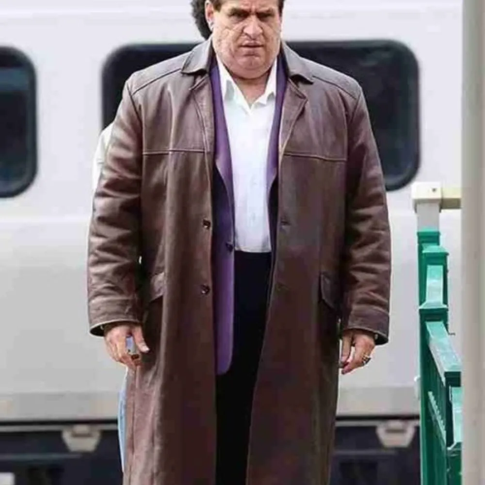 penguin-224-colin-farrell-coat penguin-224-colin-farrell-coat.webp