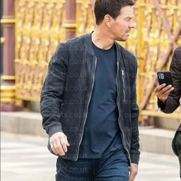 mark-wahlberg-black-jacket.webp