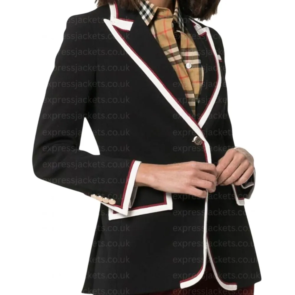 helene-killing-eve-blazer.webp