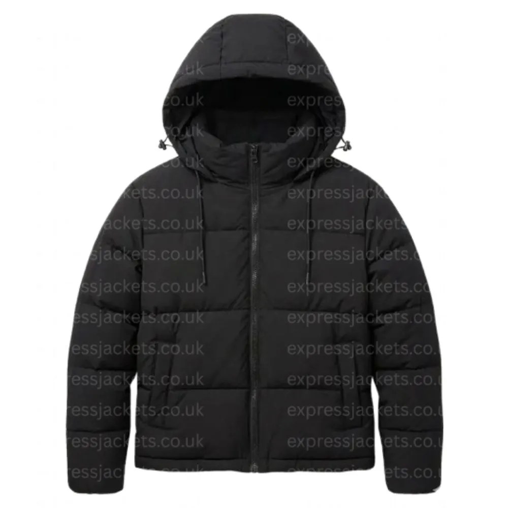lainey-wilson-puffer-jacket.webp
