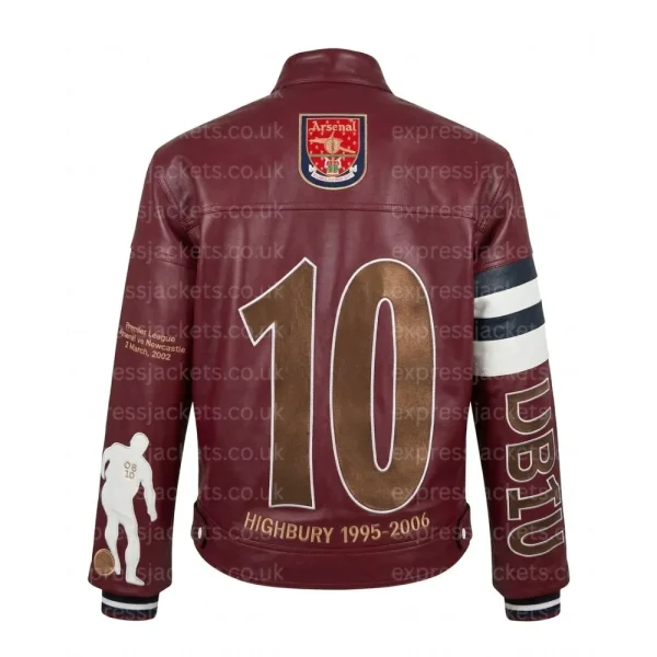 yasmin-naomi-bergkamp-maroon-jacket.webp