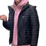 timothee-chalamet-pink-hoodie.webp