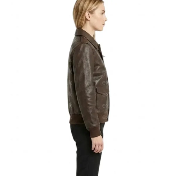 kendall-jenner-brown-jacket.webp