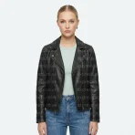 beth-dutton-leather-jacket.webp